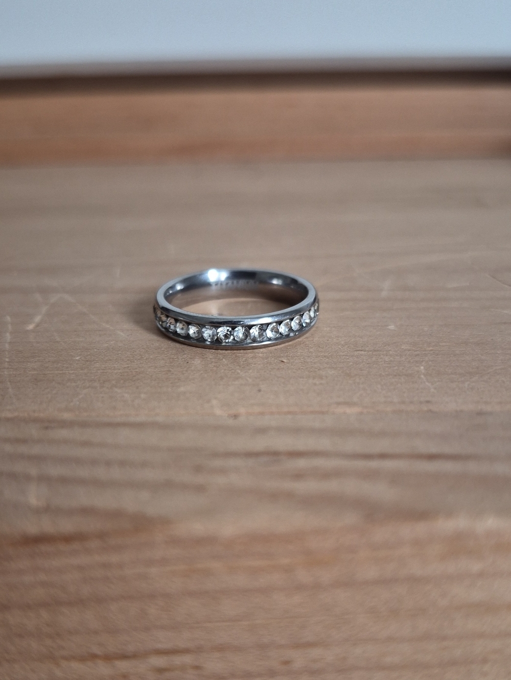 💙 Classic Silver Crystal Eternity Titanium Band Size 7